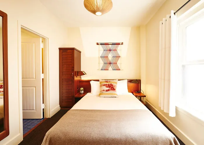 Hotel Freehand Chicago