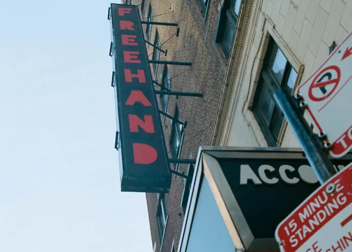 Freehand Chicago
